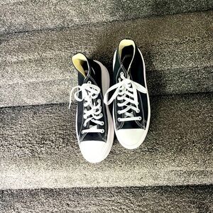 Women's High Top Platform Chuck Taylor Converse Sneakers - Size 10